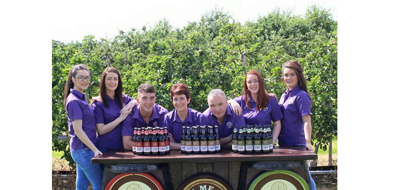 Web-Long-Meadow-Cider---Family.jpg