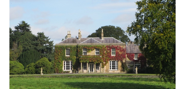 Web-Larchfield-House.jpg