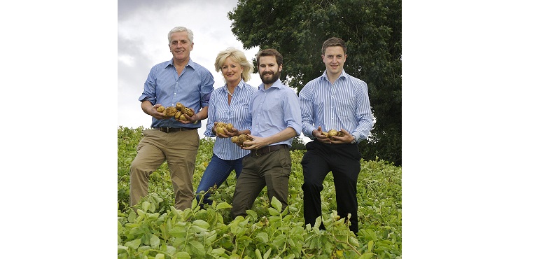 Web-Mash-Direct-Family-with-Potatoes.jpg