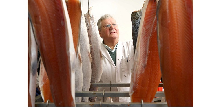 Web-Walter-Salmon-Sides.jpg