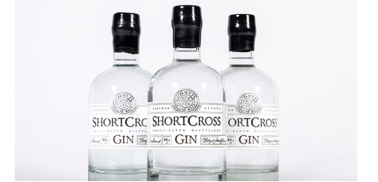 Web-Shortcross--Gin-3-Bottles-.jpg