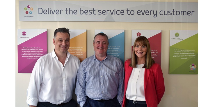 Web-Henderson-Foodservice-Mark-Damien-Kiera.jpg