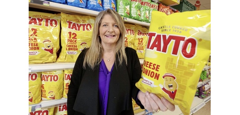 Web-Elly-Hunter-Tayto.jpg